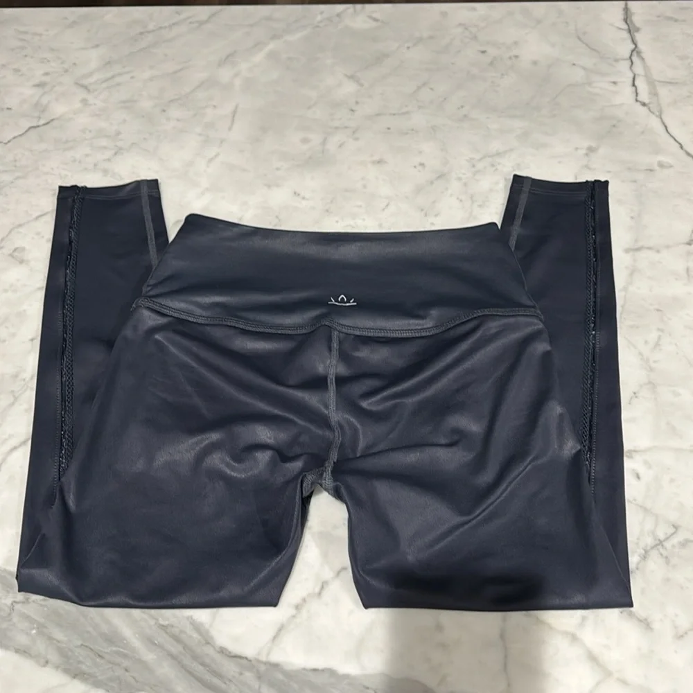 Beyond Yoga Leatherette High Waisted‎ Midi Legging - Picture 3 of 11